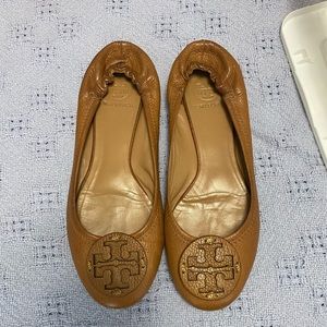 Camel leather Tory Burch flats
